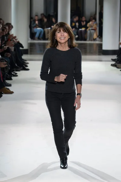 Look 48